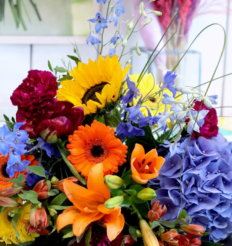 Nationwide Flower Delivery in Ireland | Lamber De Bie Flowers